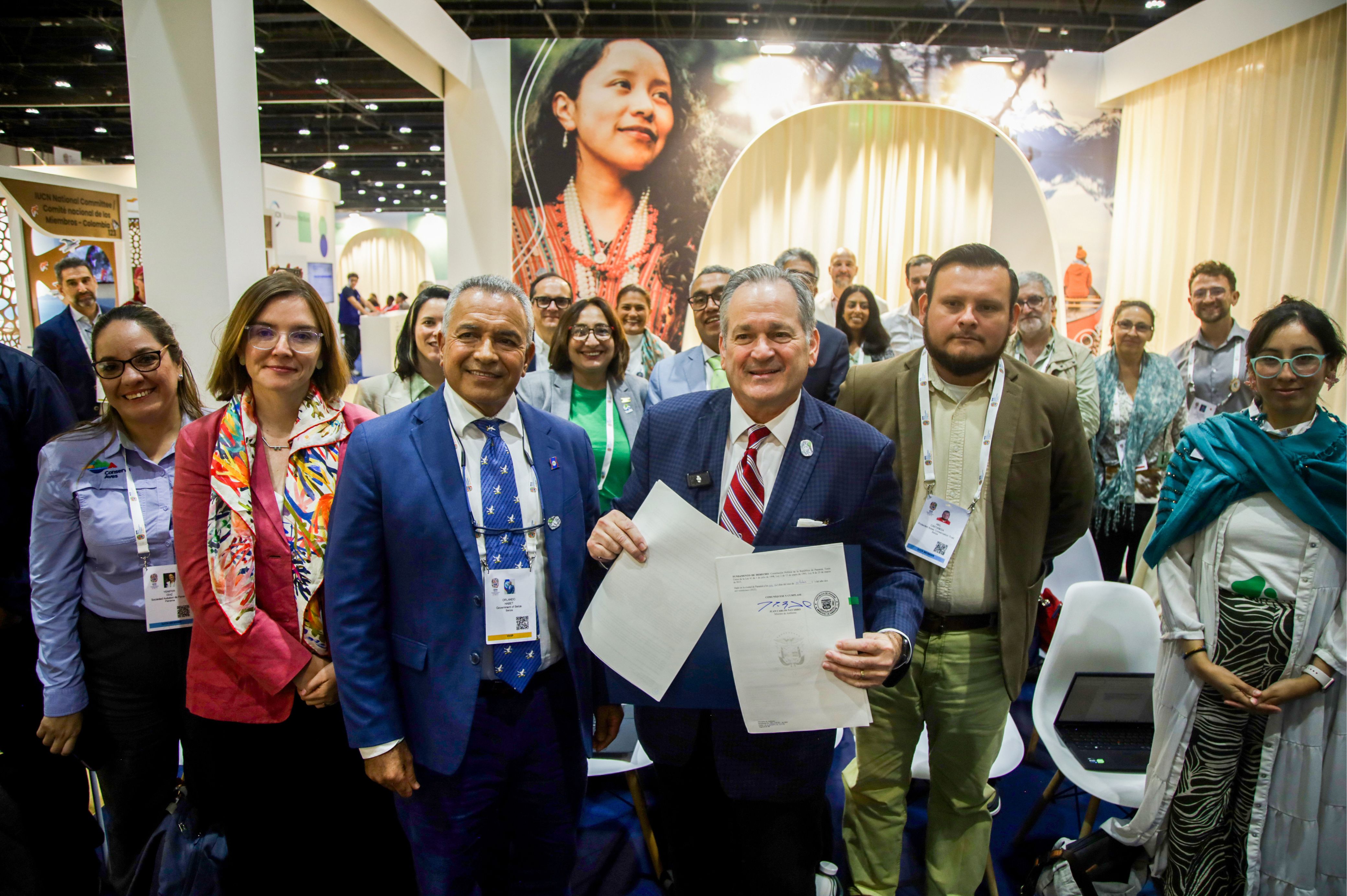 Ministro de ambiente de Panamá en el Congreso Mundial de la Naturaleza